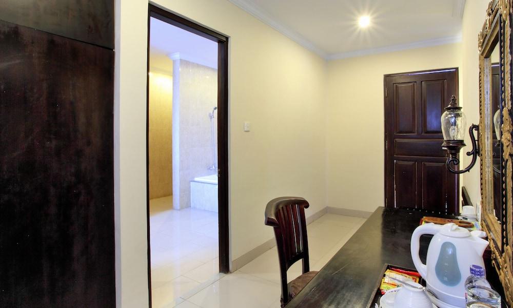 Puri Saron Baruna Beach cabañas Lovina Exterior foto